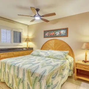 https://kuhio-shores-107-1-bed-1-bath-apartment-in-poipu.hotelsinhawaii.org